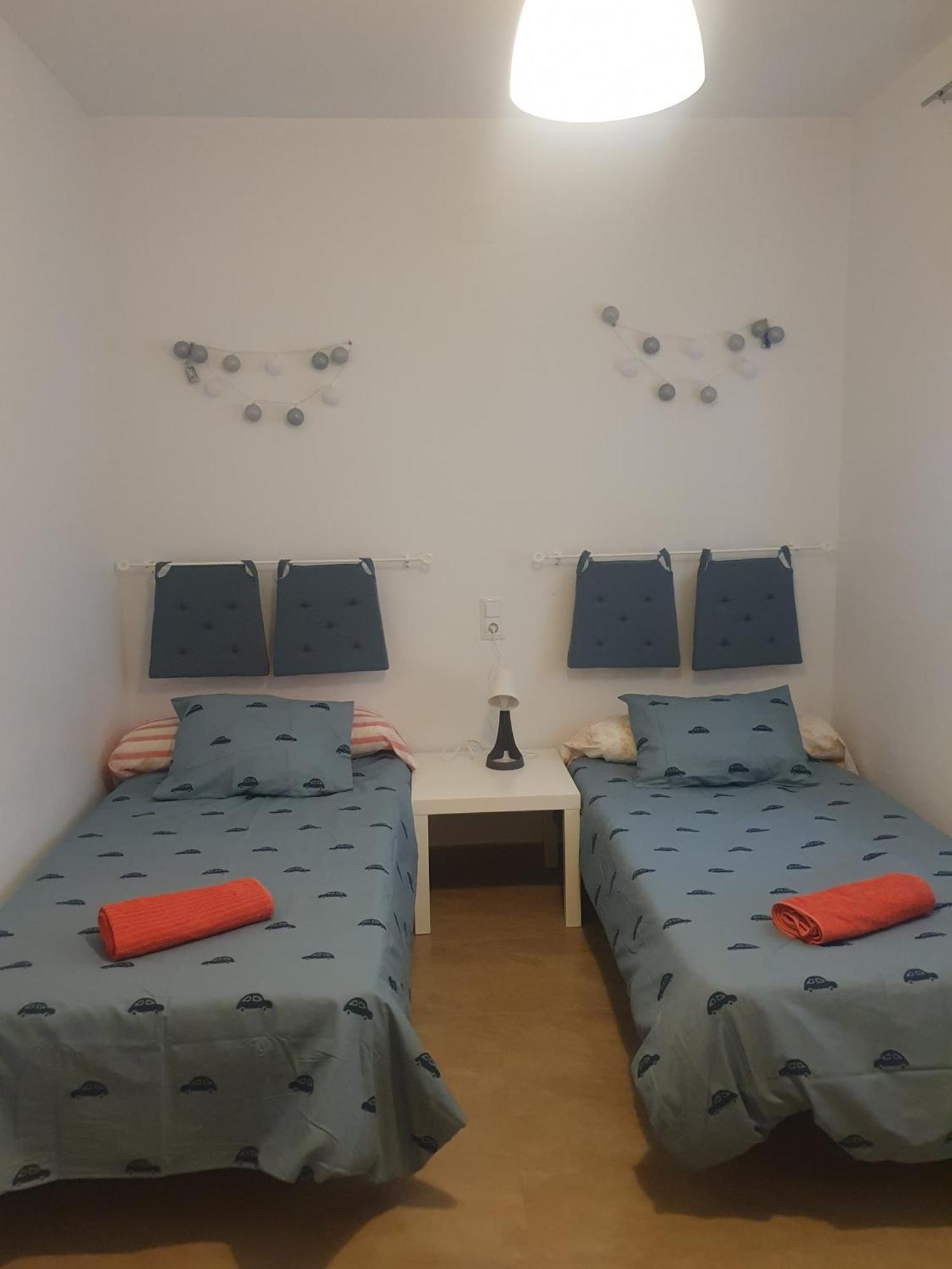 Ferienwohnung Piso Centrico Con Garaje En Hellín Exterior foto