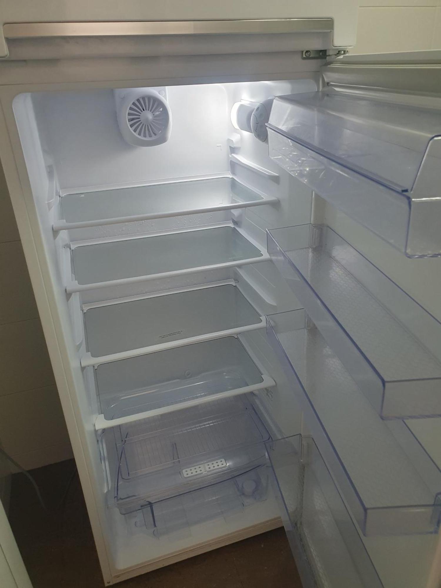 Ferienwohnung Piso Centrico Con Garaje En Hellín Exterior foto