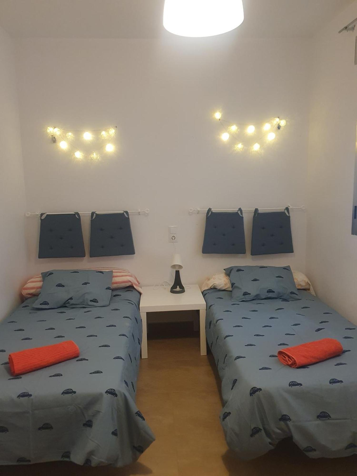 Ferienwohnung Piso Centrico Con Garaje En Hellín Exterior foto